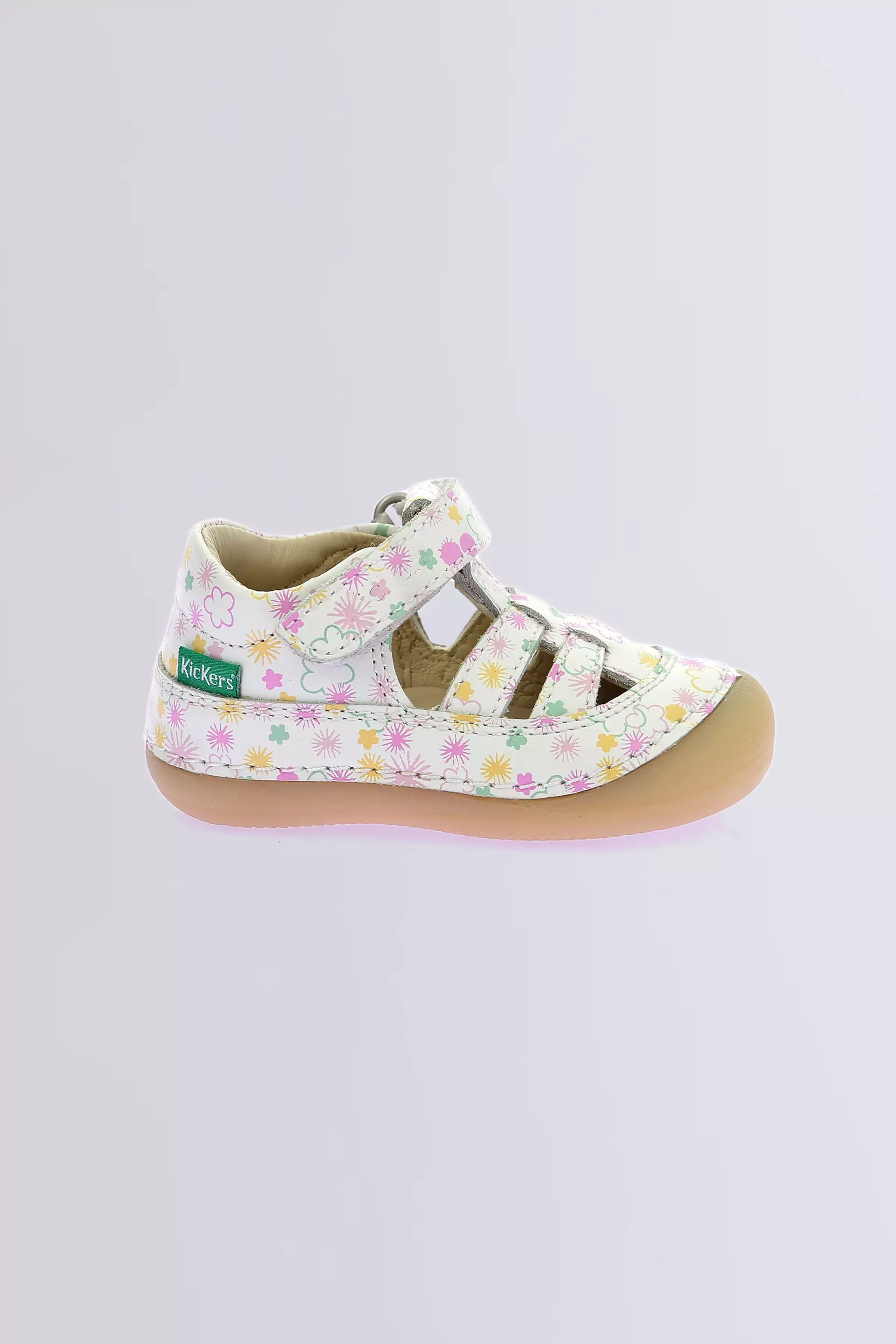 Kick Sushyk | Weiße Mary Janes mit Blumenmuster für Mädchen | Kickers © Offizielle Seite