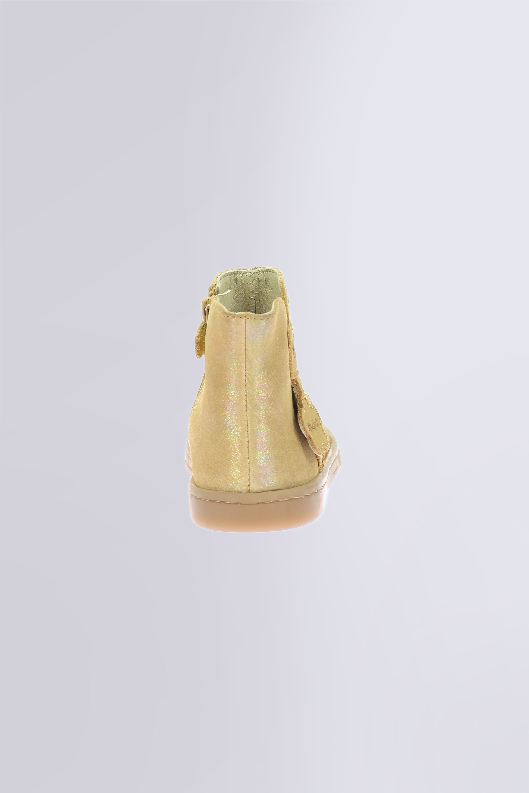 Kick tackeen Camel Kick tackeen Camel