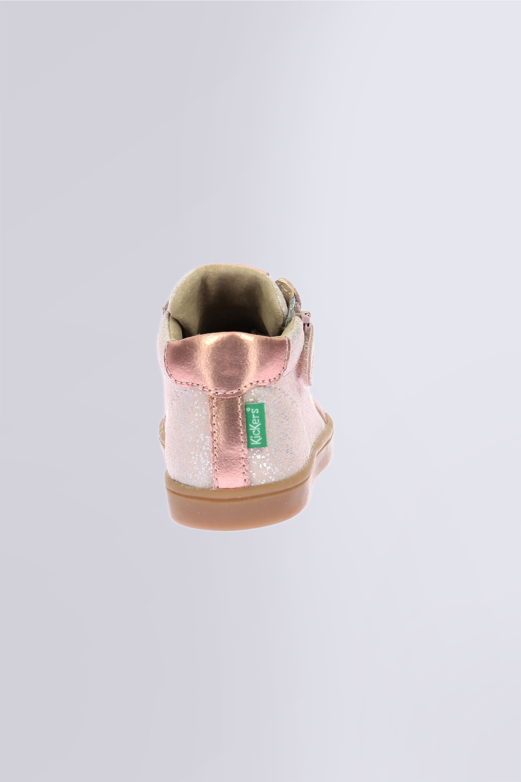 Kick Welly Rose (20-24) Kick Welly Rose (20-24)