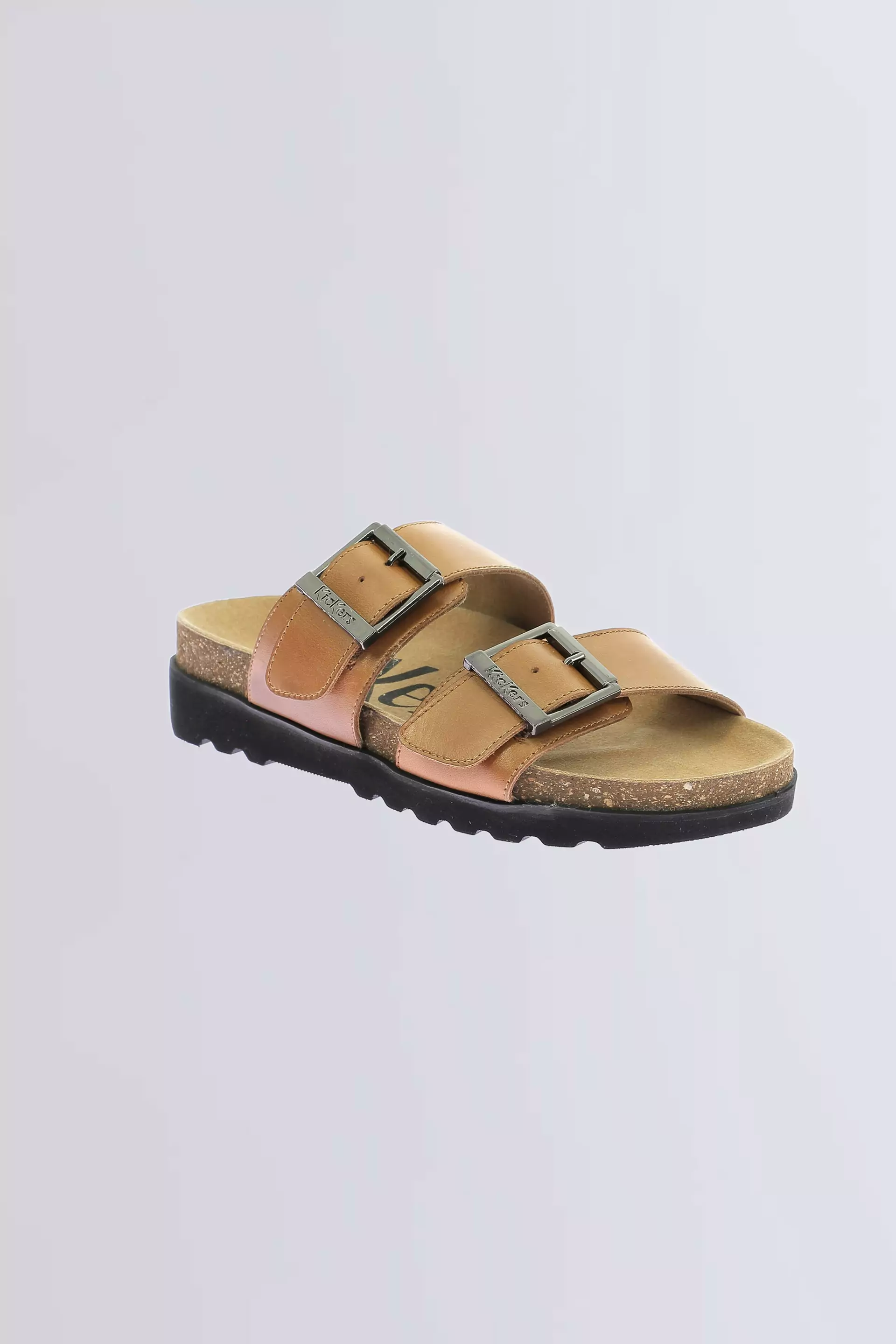 Kick Lisa Camel Kick Lisa Camel