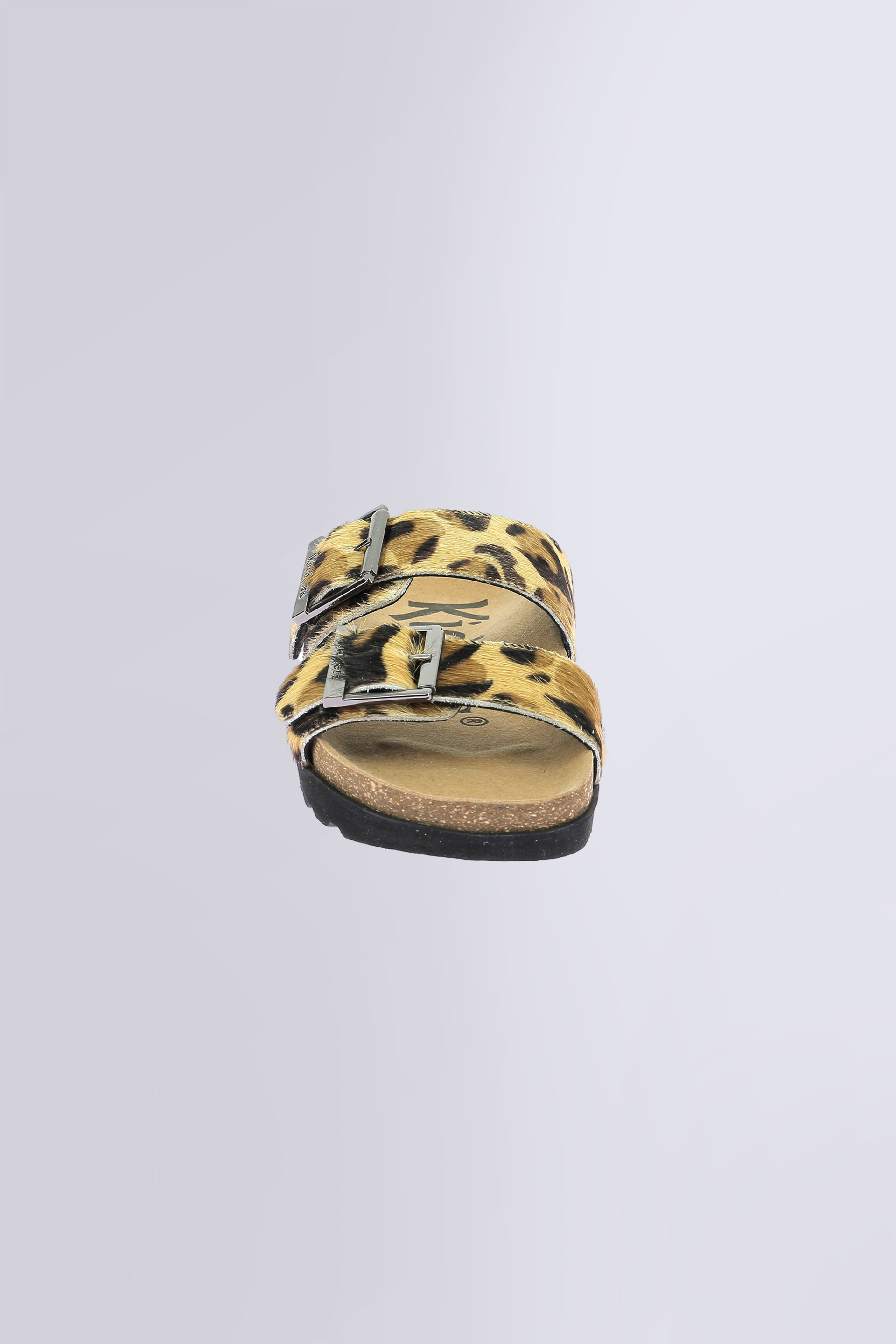 Kick Lisa Leopard