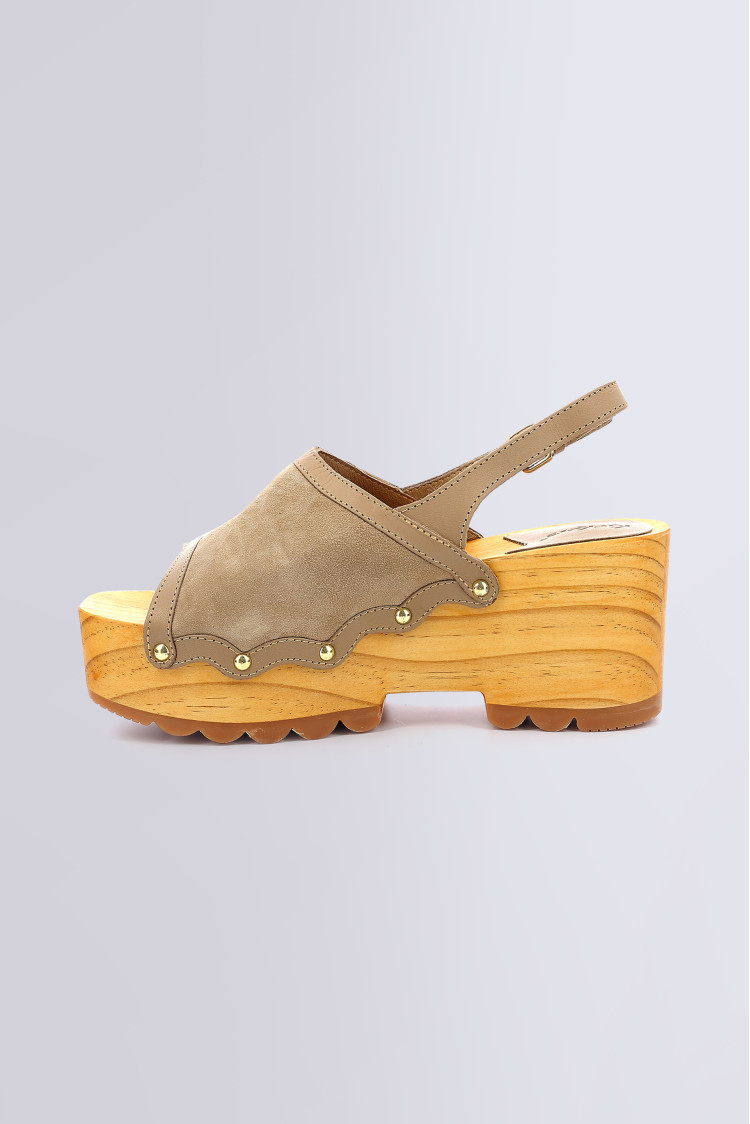 KICK WEDGE WOOD LIGHT BEIGE KICK WEDGE WOOD LIGHT BEIGE