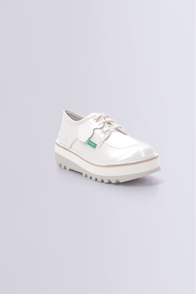 Kickougirl white patent derbies for woman Kickers Official website