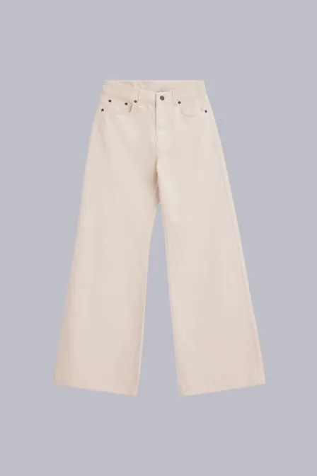 Kick Flare - Beigefarbene Jeans für Frauen - Kickers © Offizielle Website Kick Flare - Beigefarbene Jeans für Frauen - Kickers © Offizielle Website