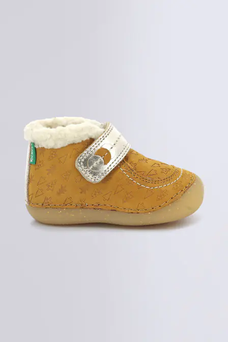 So Schuss - Stiefeletten in gelb und gold für Mädchen - Kickers © Offizielle Website