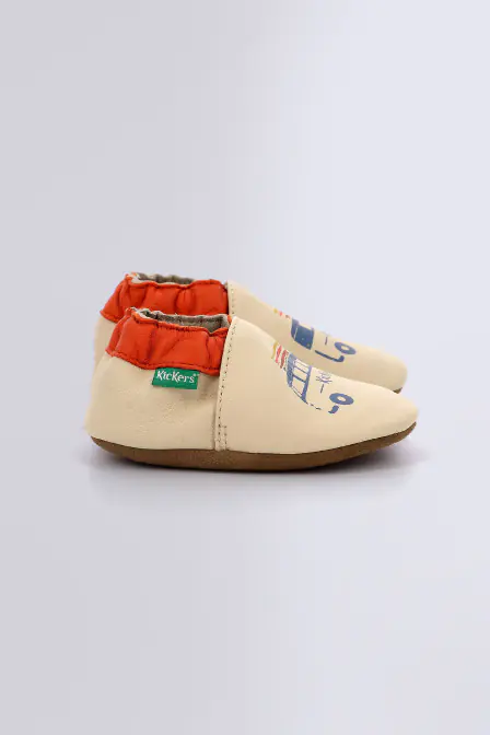 Kickbaby Van - Chaussons beige pour bébé - Kickers © Site Officiel