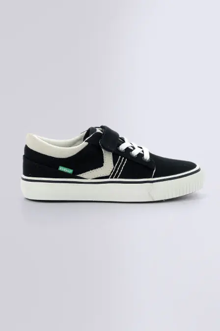 Kickslidi - Sneakers noir et blanc pour fille et garçon - Kickers © Site Officiel