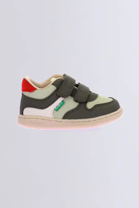 Kickmotion kaki, green and white sneakers for boy - Kickers © Official website