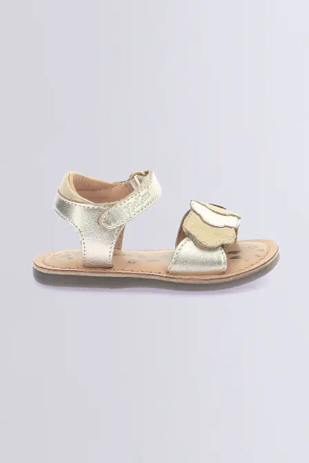 Dyastar - Sandales or clair pour fille - Kickers © Site Officiel